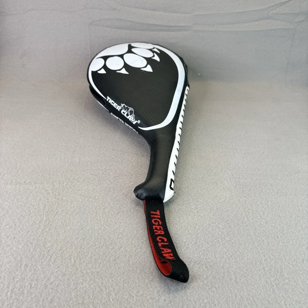 TIGER CLAW STRIKE PAD Clapper Target Karate MMA Training Kick Boxing EUC